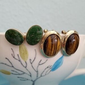 2pr Vintage Clips Jade, Tiger Eye